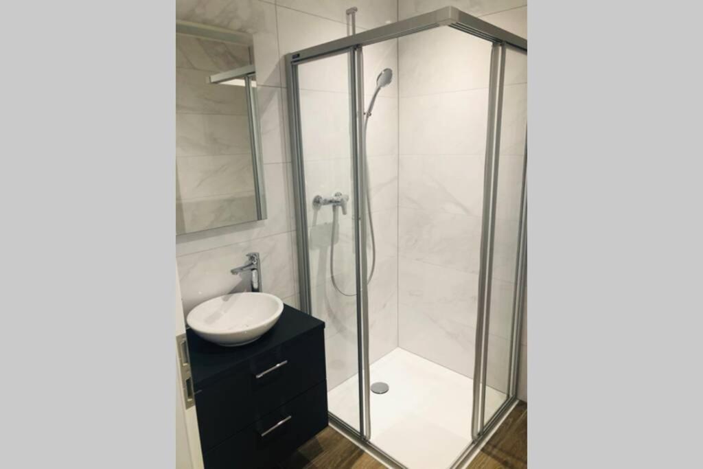 Beautiful Cocoon Apartment Neuchatel Ngoại thất bức ảnh